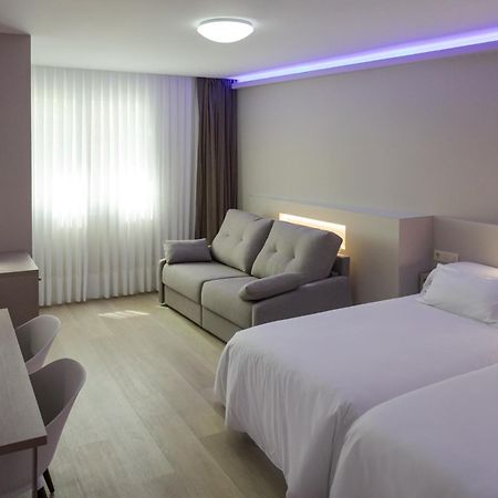 Hotel Jucamar Cangas do Morrazo Exteriör bild